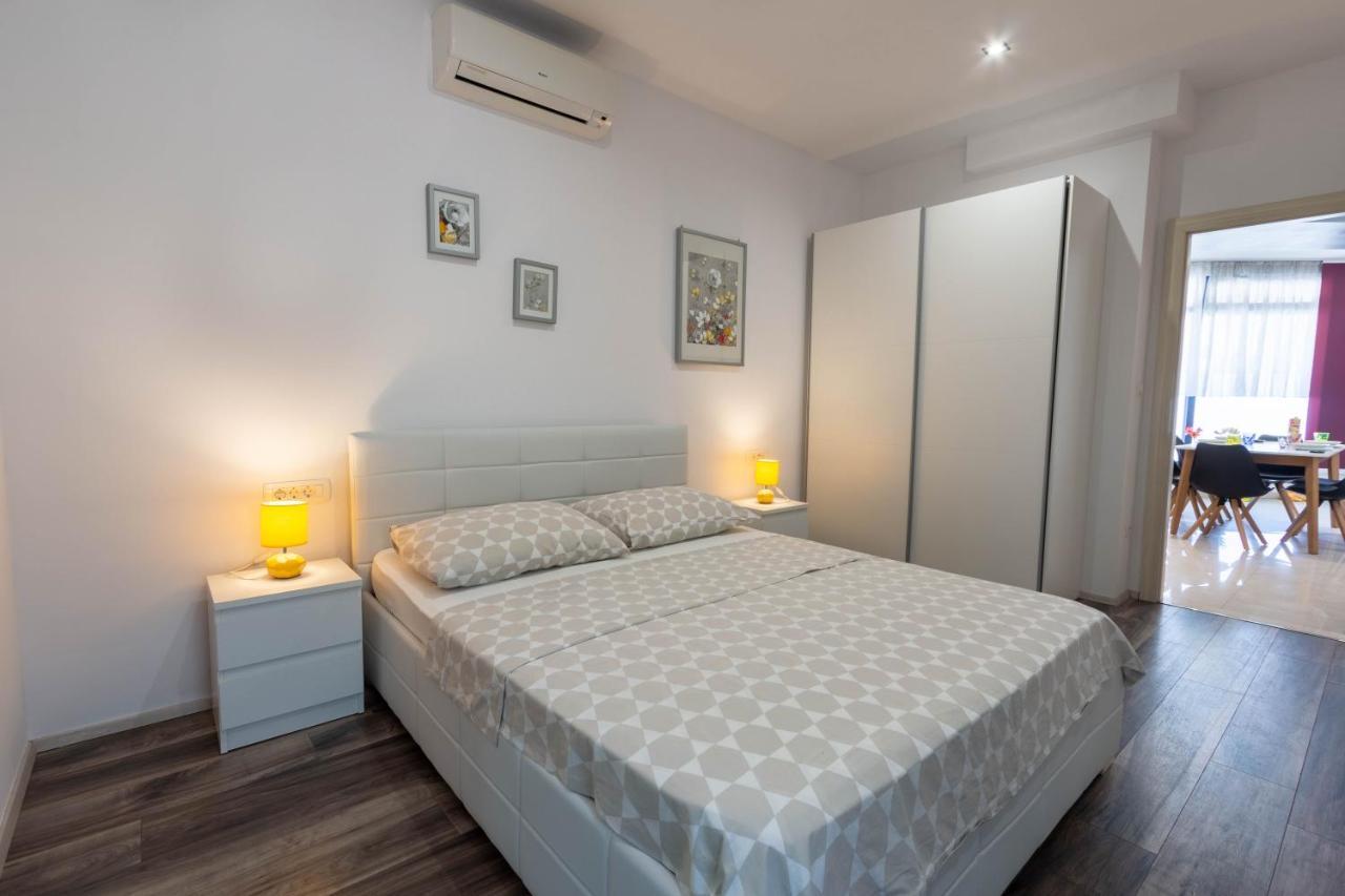 Apartman Dora Podstrana Exterior photo