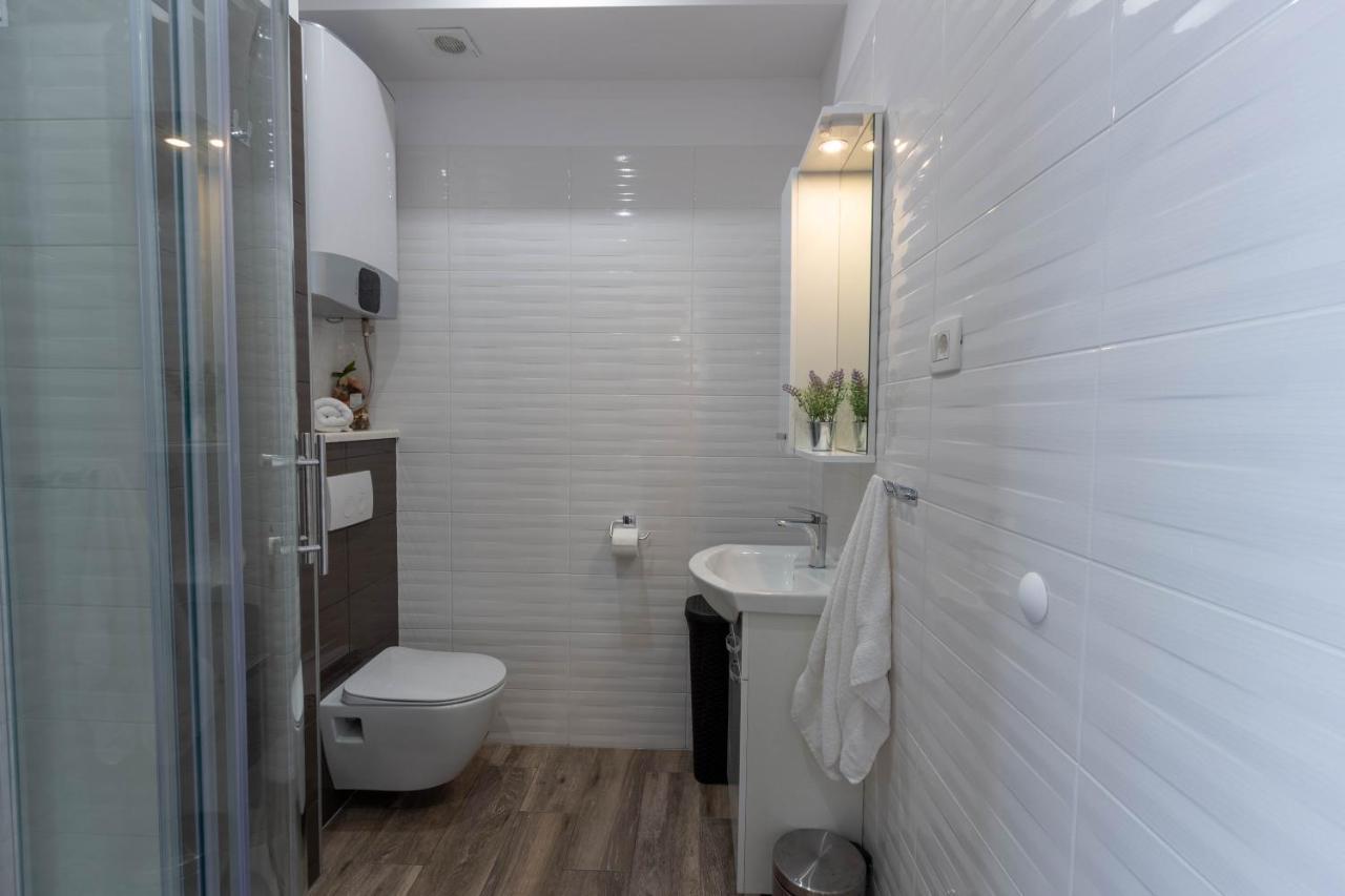 Apartman Dora Podstrana Exterior photo